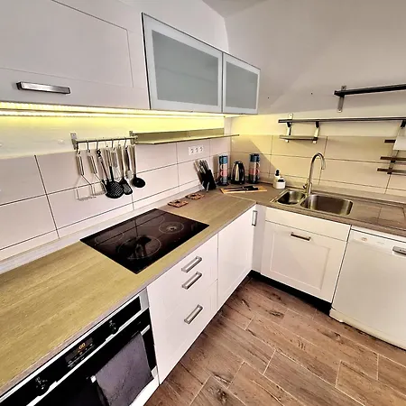 Apartment Emma - Old Town *